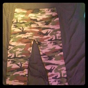 Camouflage laggings